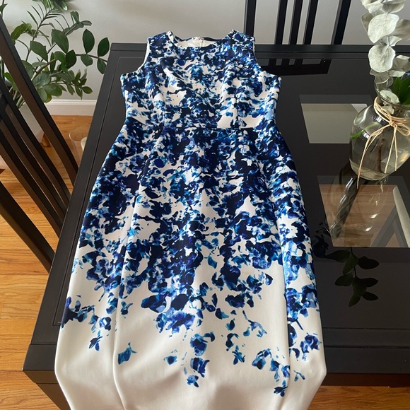 Vince Camuto fitted dress - Picture 5 of 11